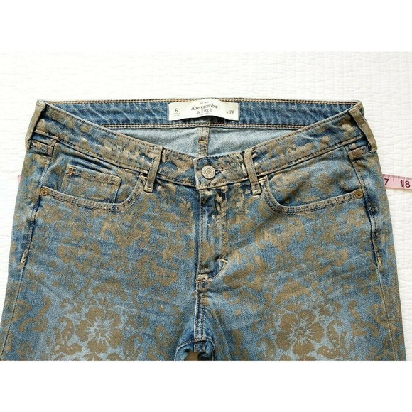 Abercrombie 28 6 Gold Embossed Jeans 29in. Inseam - Picture 3 of 8